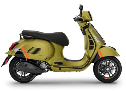 Vespa GTS Supersport 300 Verde Ambizioso Matt