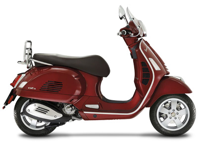 Vespa GTS 300 Rosso Vignola