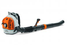 STIHL - Benzínový zádový foukač BR 700